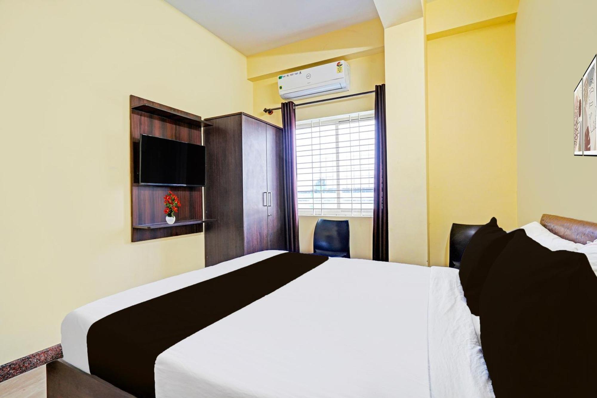 Super Hotel O Srigandhakavalu Formerly Chamundeshwari Lodging Jalahalli Экстерьер фото