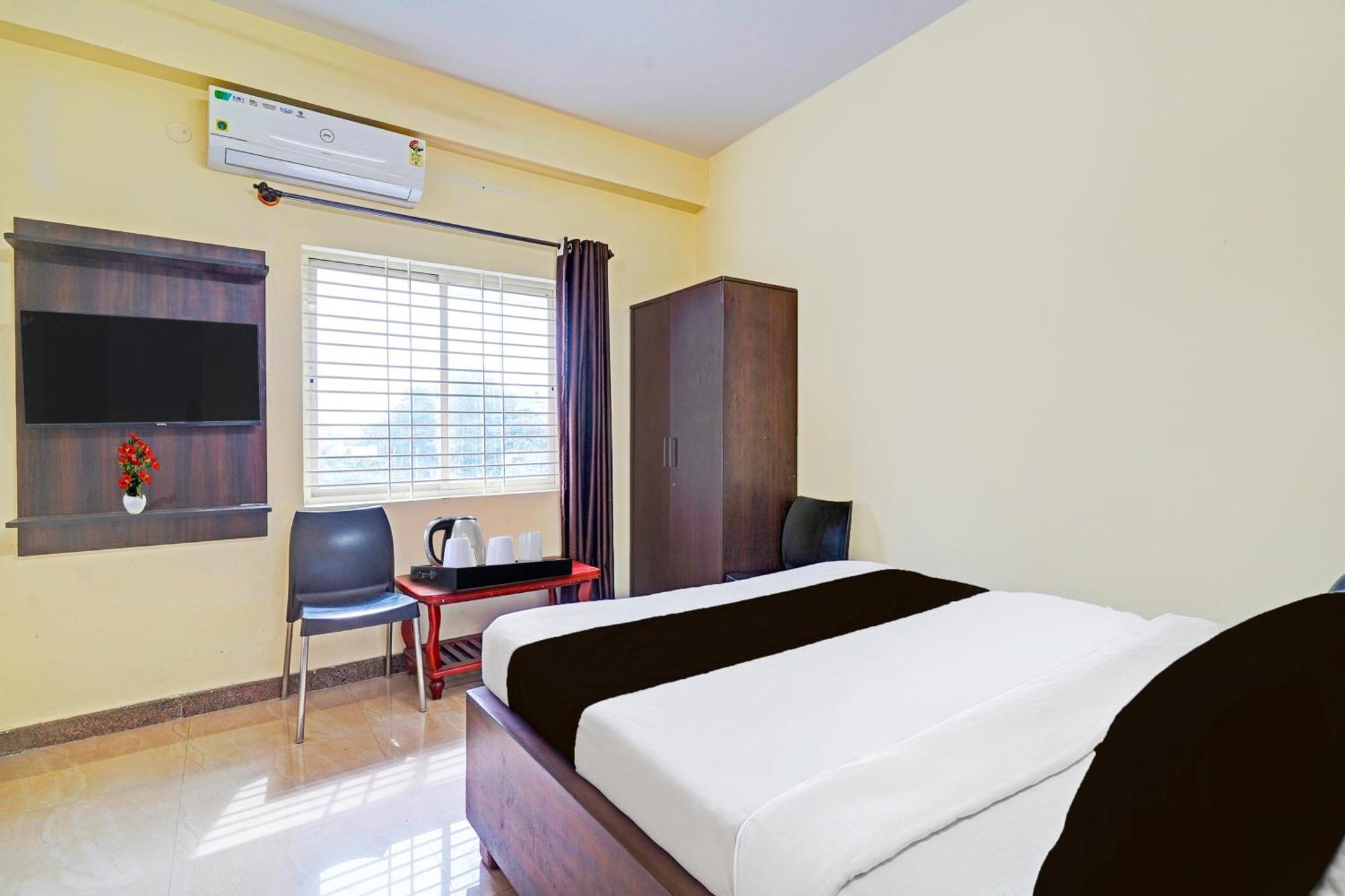 Super Hotel O Srigandhakavalu Formerly Chamundeshwari Lodging Jalahalli Экстерьер фото