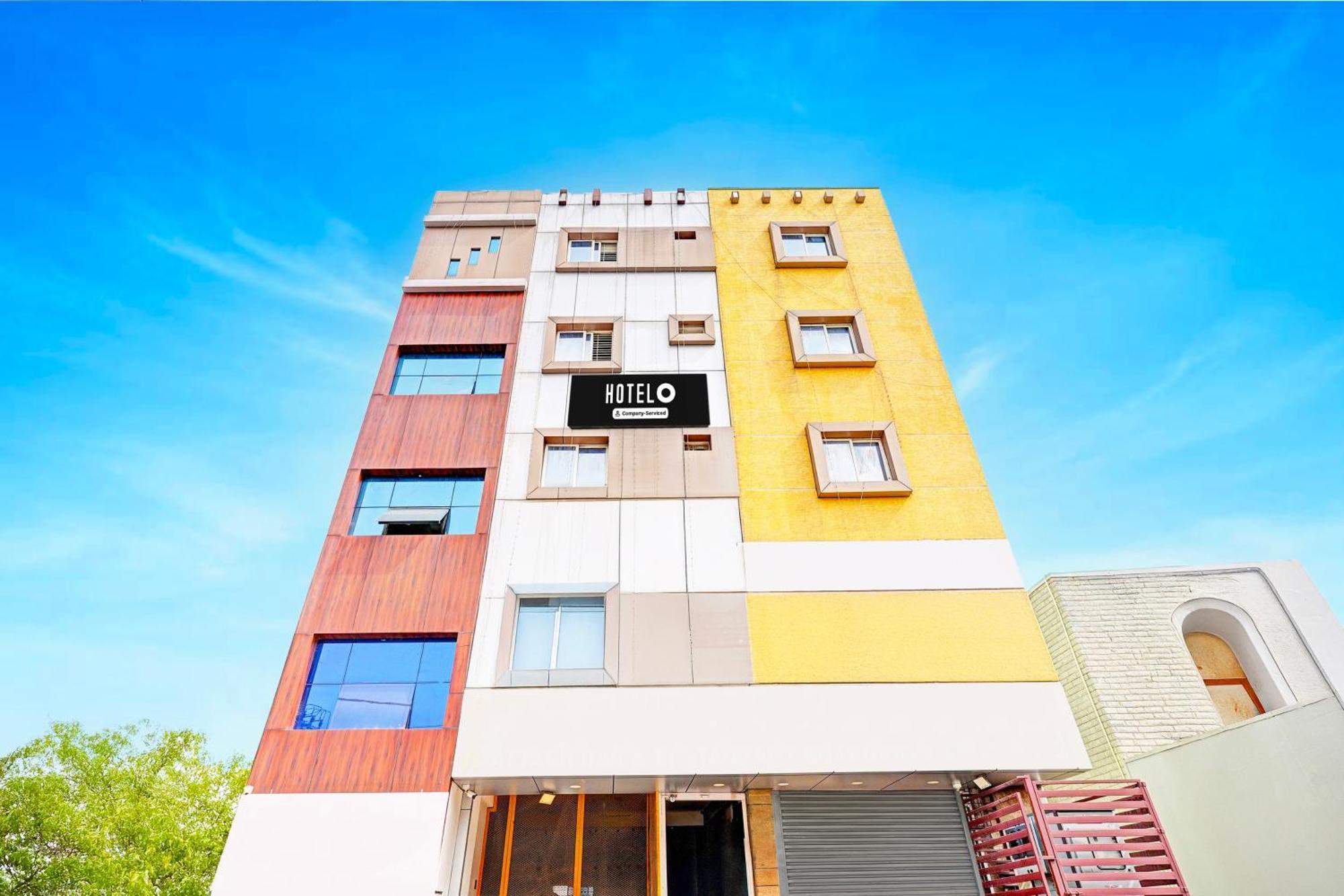 Super Hotel O Srigandhakavalu Formerly Chamundeshwari Lodging Jalahalli Экстерьер фото